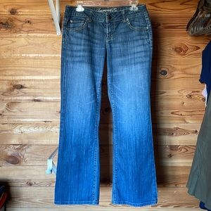 American Eagle Favorite Boyfriend Jeans 10R